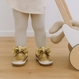 Aria First Kicks Yellow Gold