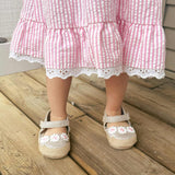 Daisies First Kicks Tan